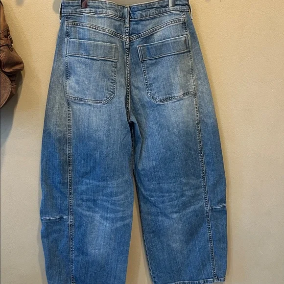 Pilcro barrel jeans - Picture 2 of 7